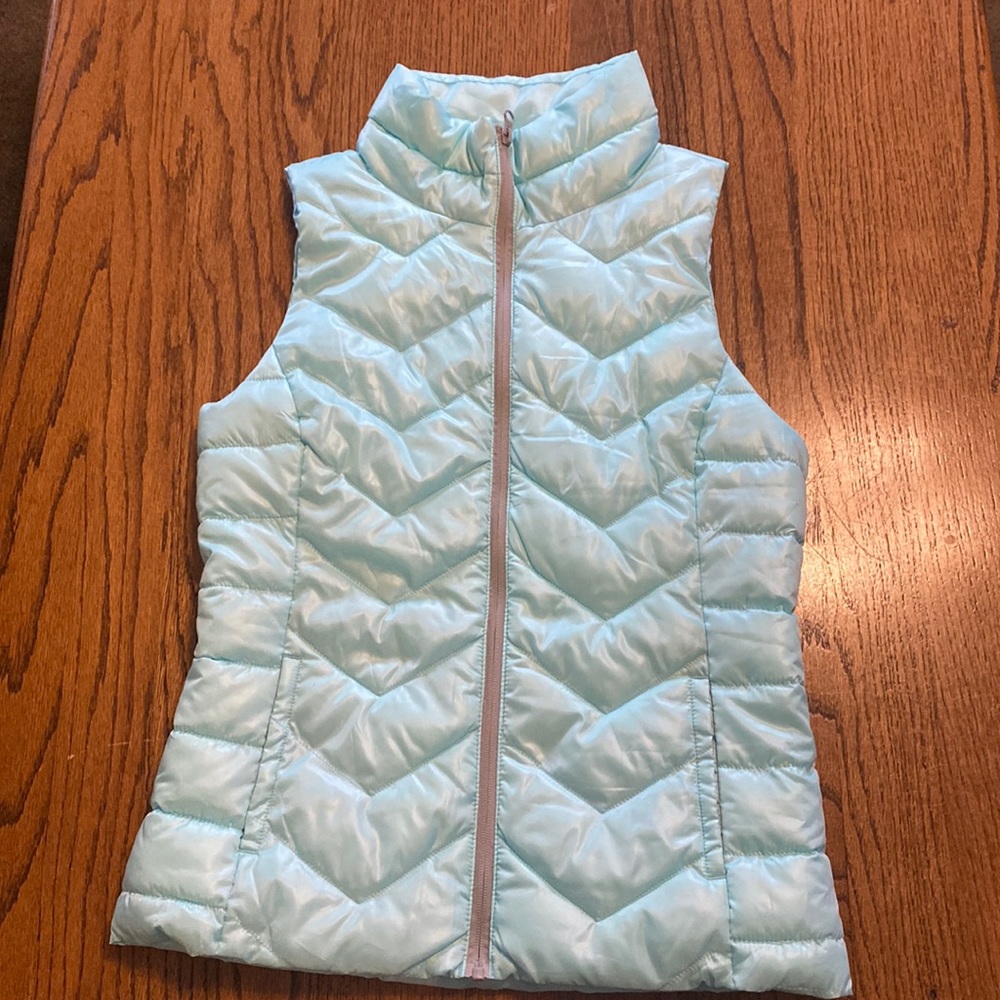 Size small light blue puffer vest